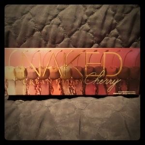 Urban Decay Cherry Palette